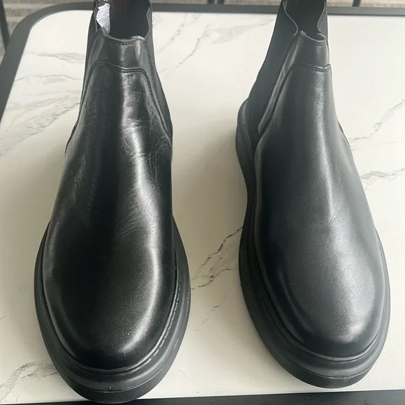 Exton | Shoes | Exton Leather Boot With Suede Back | Poshmark display picture 3